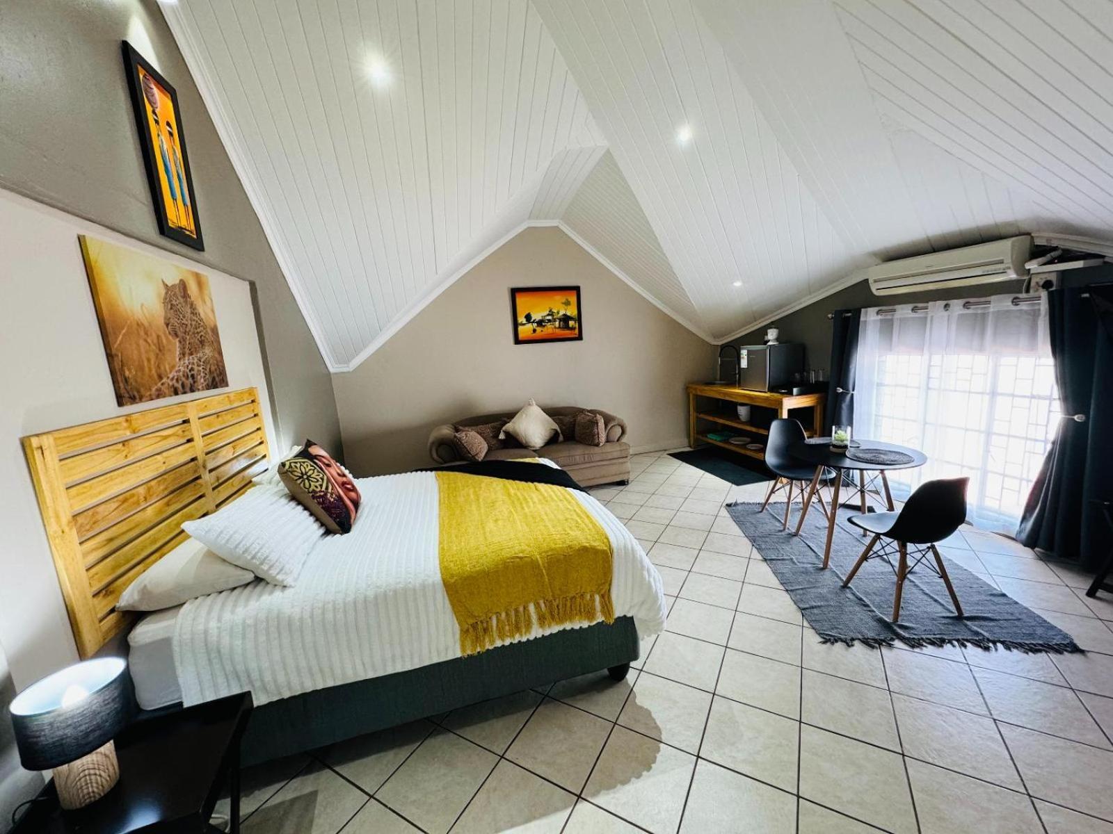 Echo Mountain Inn (Adults Only) Thabazimbi Ruang foto